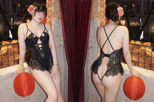 Mỗi lần chịch là em diện đồ lót mới tinh